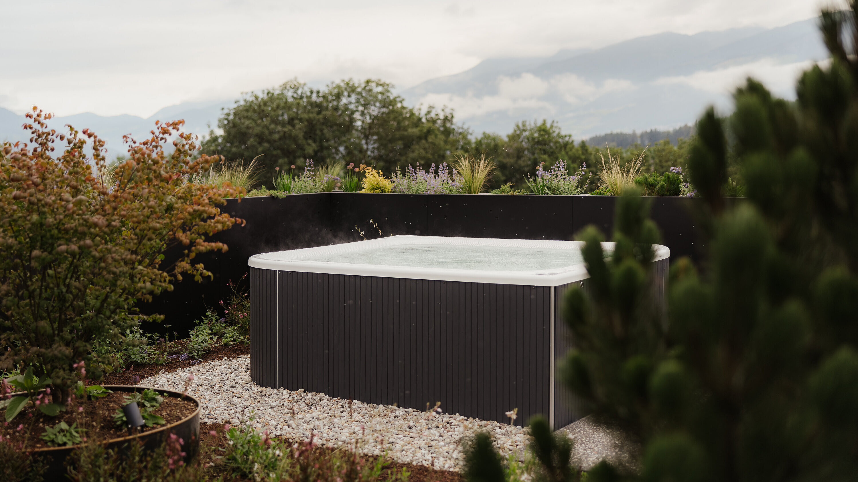 Hotel Feldmessner: Durchdachte Sanitärkonzepte für Bad & Wellness.