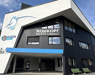 Bodenverlegung in der Seilbahn Rosskopf