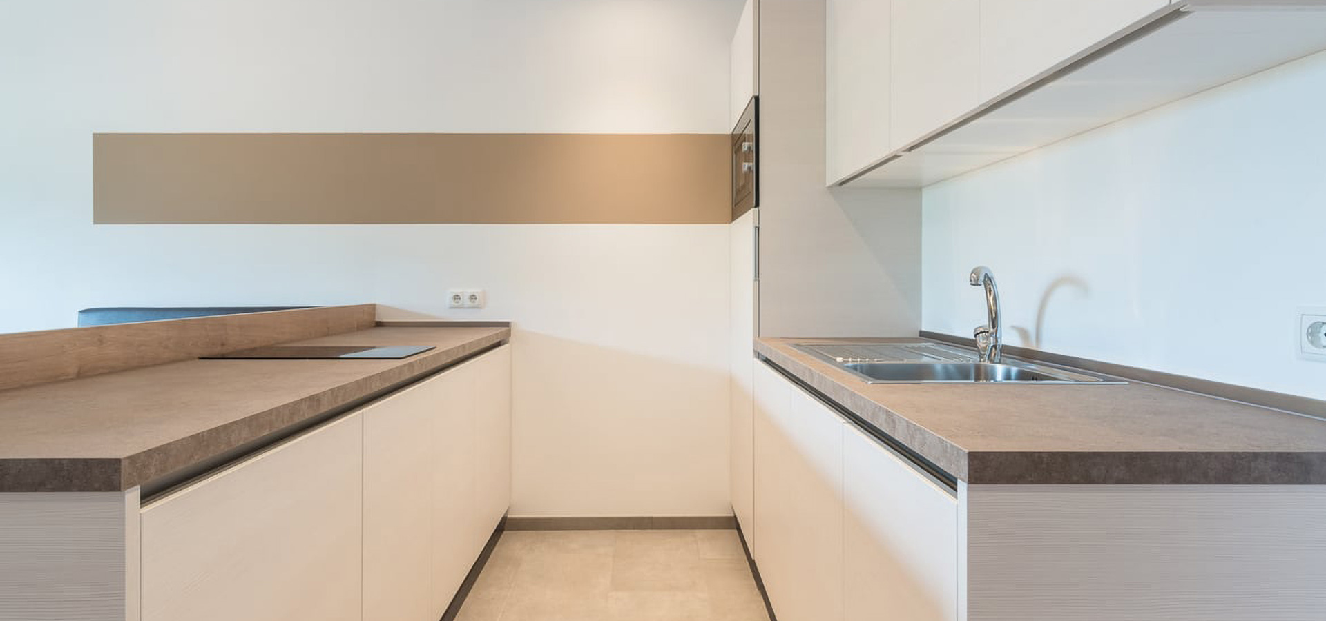 Panorama Aparthotel / Gais