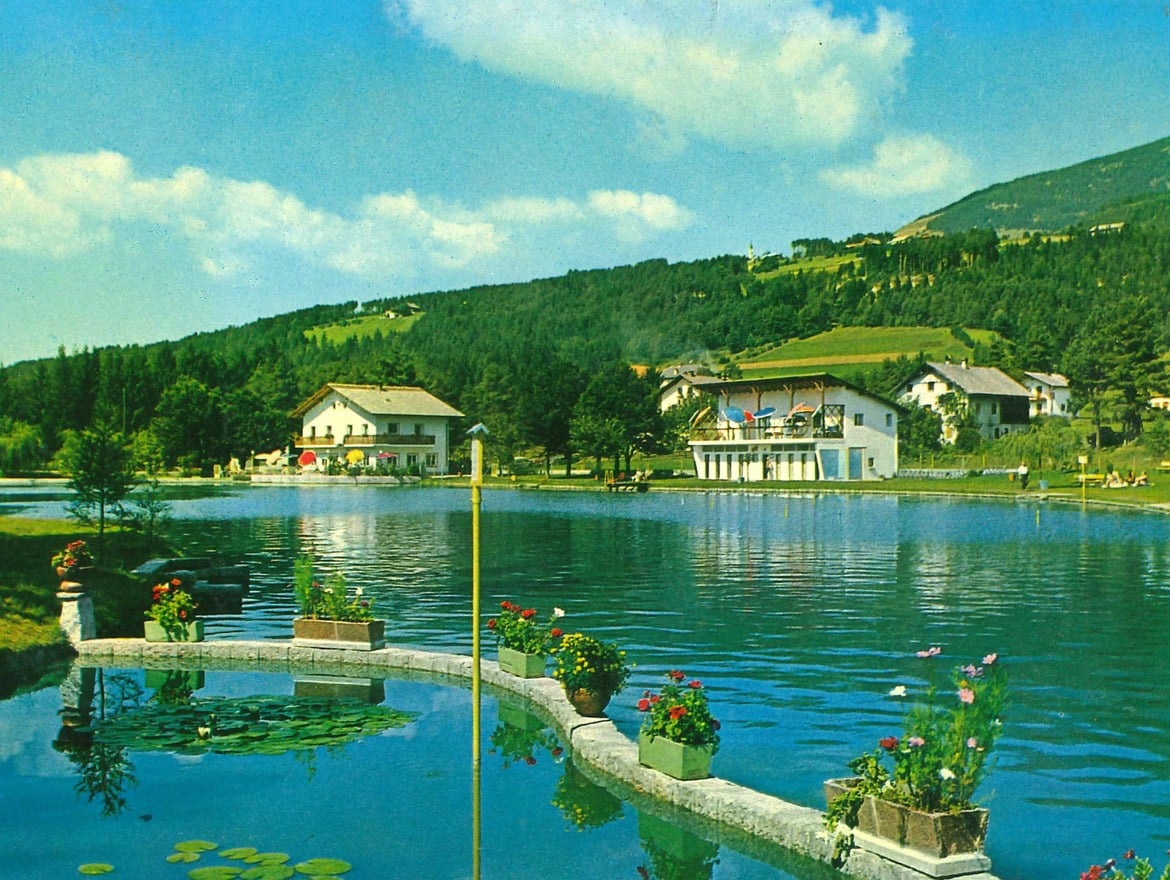 Un „Badhaus“ al lago