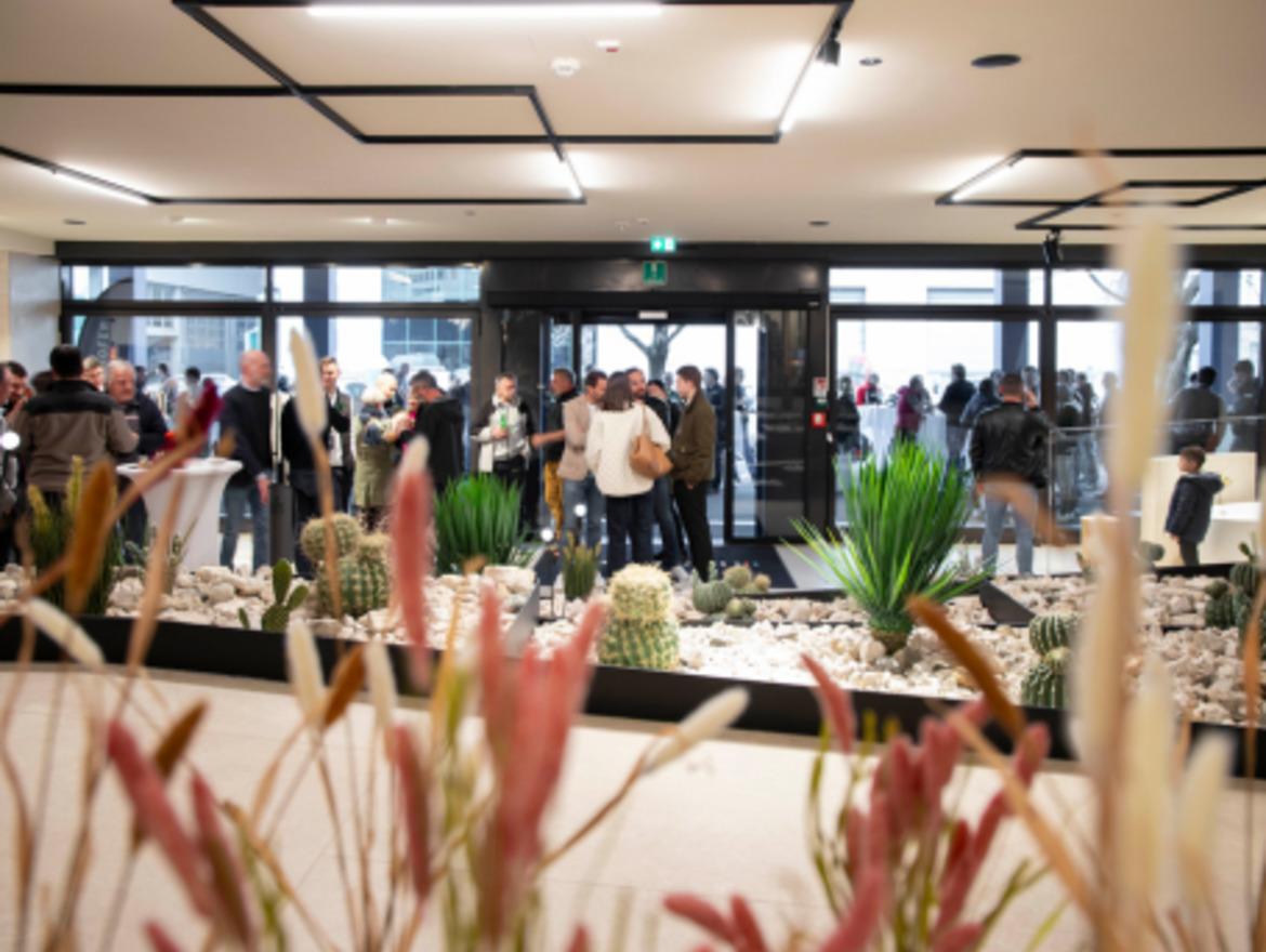 Inaugurazione del nuovo showroom a Bolzano: </p> Bagno. Wellness. Piastrelle.