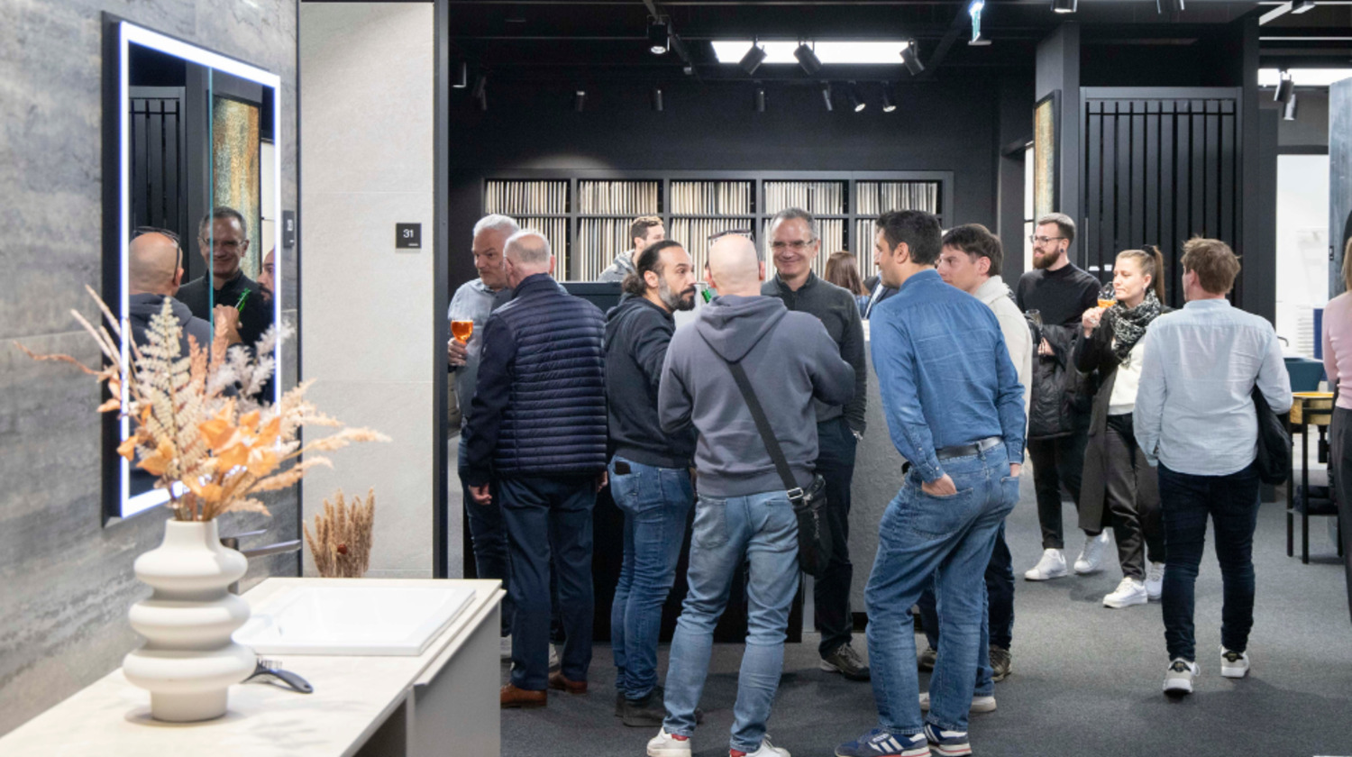 Neueröffnung Showroom Innerhofer Bozen: Bad. Wellness. Fliese. Neueröffnung Showroom Bozen: </p> Bad. Wellness. Fliese.