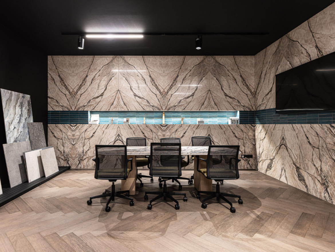 Piastrelle e pavimenti INNERHOFER: <p>Soluzioni eleganti per ogni ambiente.
