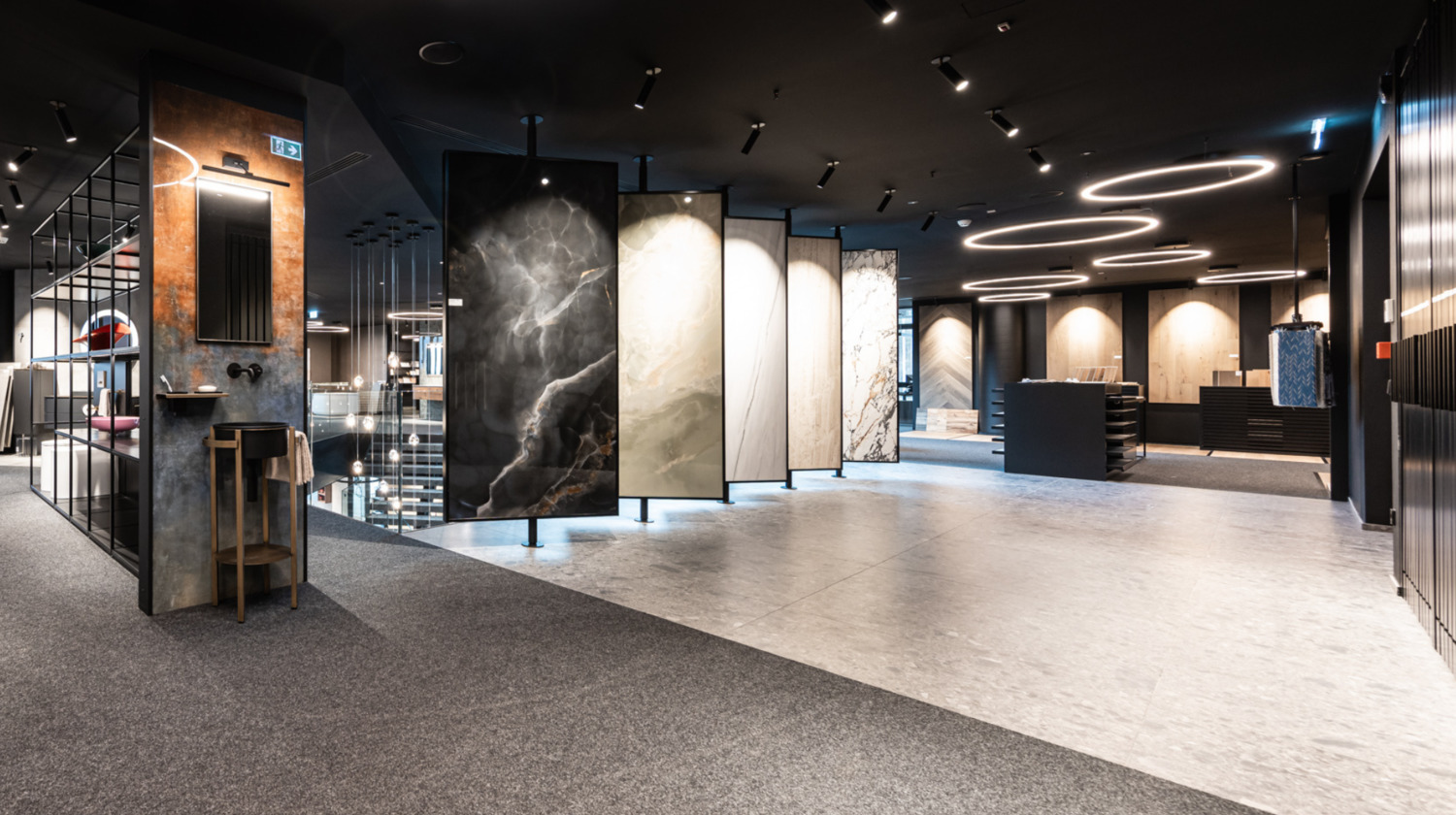 Piastrelle e pavimenti INNERHOFER: <p>Soluzioni eleganti per ogni ambiente. Piastrelle e pavimenti INNERHOFER: <p>Soluzioni eleganti per ogni ambiente.