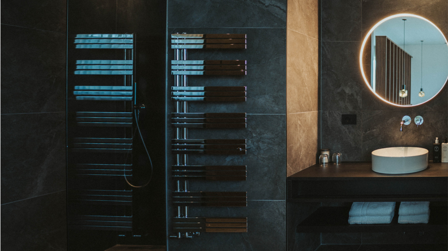 Progetto Hotel Tirolensis: <p>bagni reinterpretati.