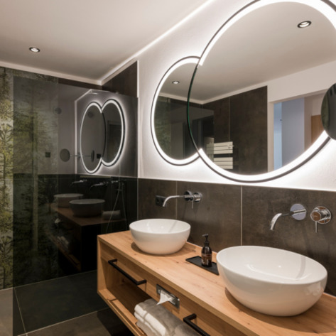 Bagni moderni al Ramilia – Naturno.