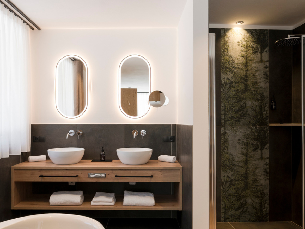 Moderne Badezimmer im Ramilia – Naturns.